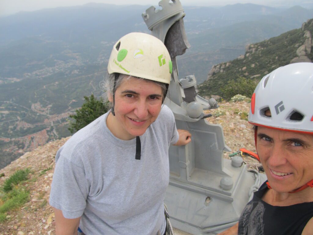 La Teresa escala el Cavall Bernat de Montserrat